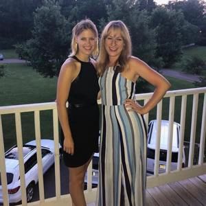 Meet your Posher, Nina